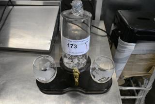 Countertop Alcohol Decanter Set.