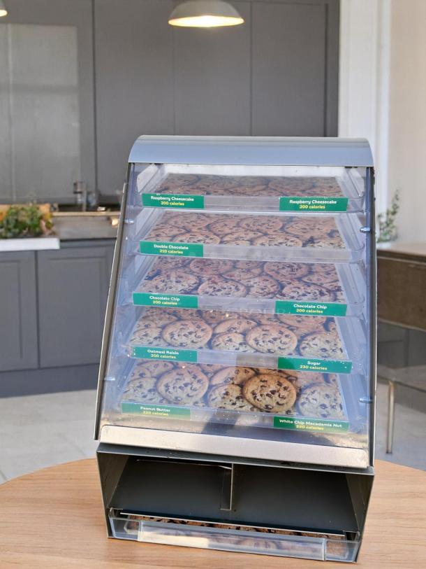 Excellent Condition Cookie Display Merchandiser – Nemco 6490-SUBA – 16.25" Wide – NSF – Made in USA - Image 2 of 6