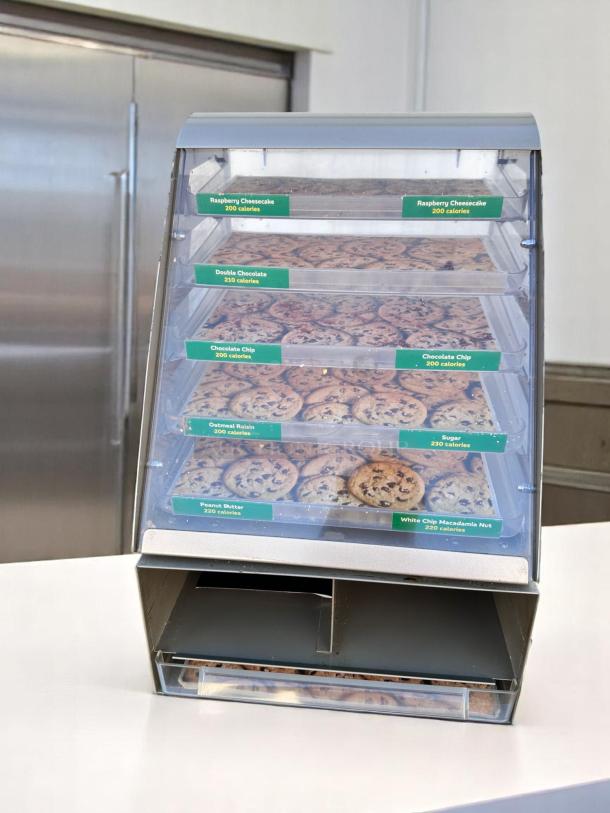 Excellent Condition Cookie Display Merchandiser – Nemco 6490-SUBA – 16.25" Wide – NSF – Made in USA - Image 5 of 6