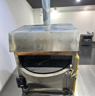 Excellent Condition Rotating Pizza Oven – Stainless Steel – Gas & Electric – Fully Tested & Working! - Item #1186766