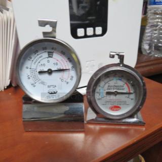 Assorted Thermometer. 3XBID
