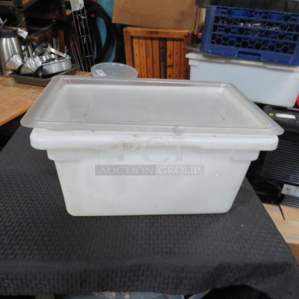 One 4.75 Gallon Food Storage Container With Lid. - Image 1 of 1