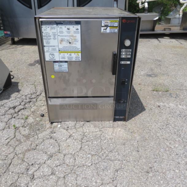 One Groen 1 Door  Smart Steam Boilerless Steamer. 115 Volt. Model# SSB-5E. 21.5X29X28 - Image 3 of 3