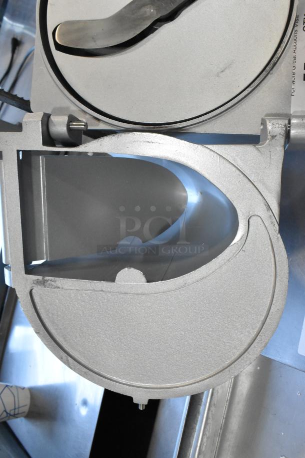 BRAND NEW SCRATCH AND DENT! Metal Commercial Pelican Head w/ Sliding Blade. - Image 8 of 8