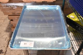4 BRAND NEW SCRATCH AND DENT! 407BUNFULL Choice Full Size 18" x 26" 19 Gauge Wire in Rim Aluminum Bun Pan / Sheet Pan. 4 Times Your Bid!