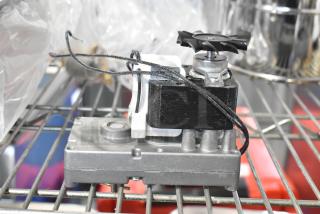 2 BRAND NEW SCRATCH AND DENT! Avantco 17700102673L 2 RPM Motor for VB200 Vertical Broilers. 2 Times Your Bid!