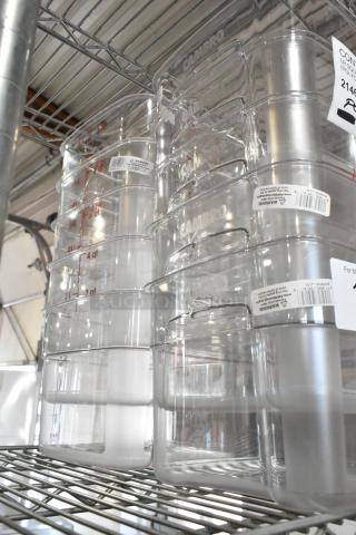 10 BRAND NEW SCRATCH AND DENT! Cambro CamSquares® FreshPro 2146SFSPROC 6 Qt. Clear Square Polycarbonate Food Storage Container. 10 Times Your Bid!