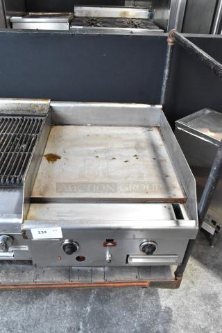 Southbend HDG-24 Stainless Steel Commercial Countertop Natural Gas Powered Flat Top Griddle.