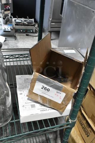 2 BRAND NEW SCRATCH AND DENT! Items Including Avantco 177201302028 Natural Gas Pilot Light for FF40, FF50, FF100, FBF2424NG, and FBF1824NG and 28059W Robot Coupe 28163 3/16" Grating / Shredding Disc. 2 Times Your Bid!