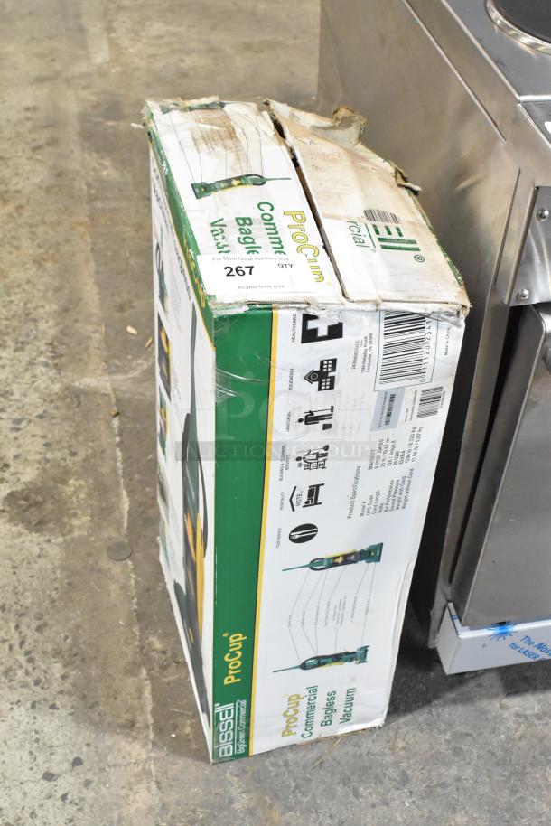 BRAND NEW SCRATCH AND DENT! Bissell Commercial Bagless Vacuum - Image 2 of 4