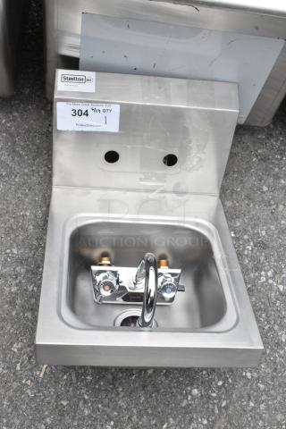 BRAND NEW SCRATCH AND DENT! Steelton 522HS1216 12" x 16" Wall Mounted Hand Sink with Gooseneck Faucet