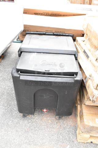 Choice Black Poly Portable Ice Bin on Commercial Casters. - Item #1188678