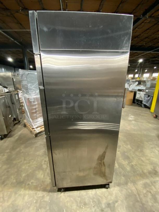 Hoshizaki Commercial Stainless Steel Solid Single Section Half Door Reach-In Refrigerator! Energy Star Certified! With Pan Slides! Model: CR1S-HS SN: F60066B! 115V 1 Phase! On Casters! - Image 4 of 10