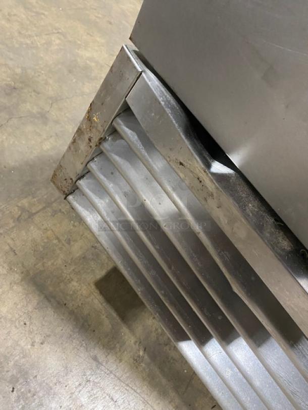 True Commercial Stainless Steel Solid Single Door Reach In Refrigerator! Energy Star Certified! With Poly Coated Wire Rack! With Right Hinged Door! Model: T-23 SN: 5360431! 115V 1 Phase! On Casters! - Image 5 of 8