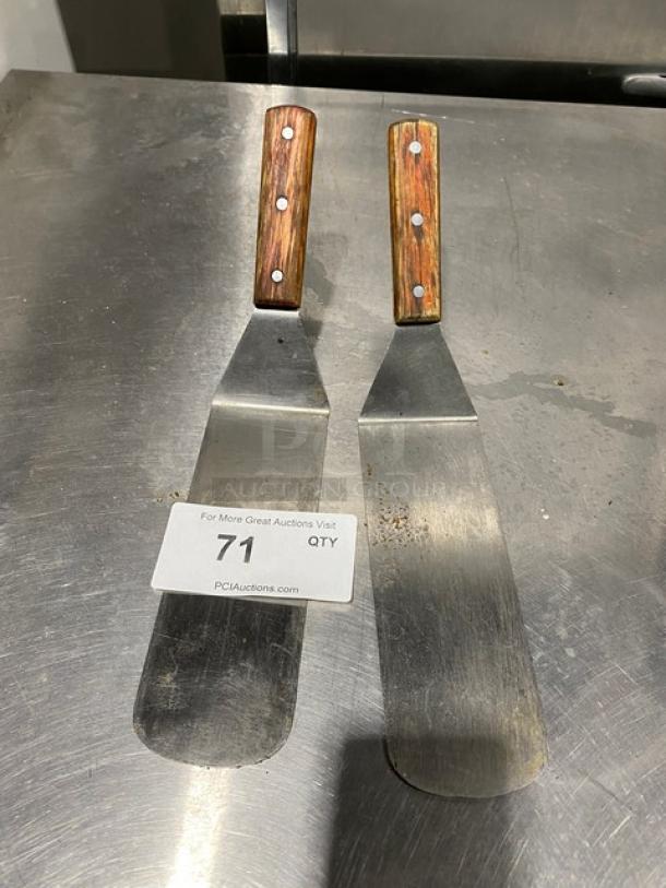 Lot Of Commercial Stainless Steel Solid Oversize Steak/Burger Flipper! With Wooden Grip Handle! ALL ONE MONEY! - Image 1 of 4