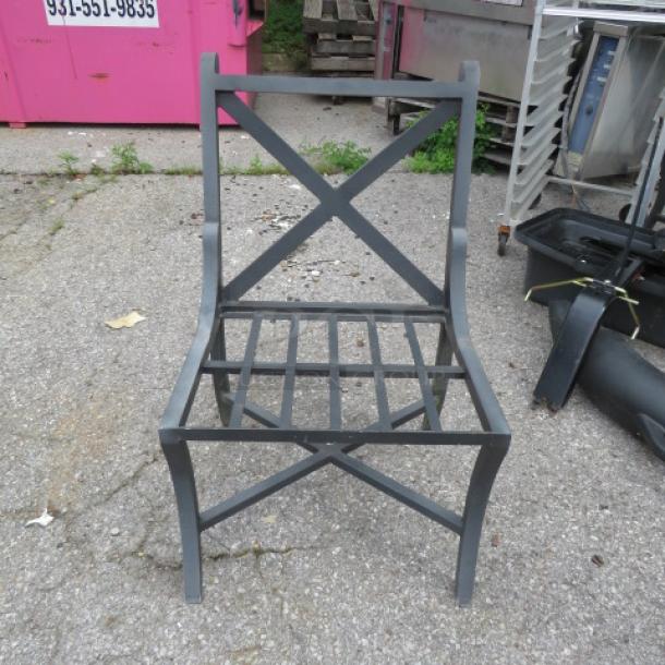 Woodard Landgrave Cast Aluminum Black Patio Chair. 2XBID - Image 1 of 1