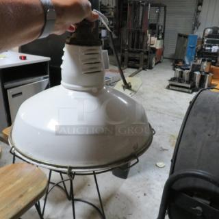 VINTAGE White Metal Barn Light. 4XBID