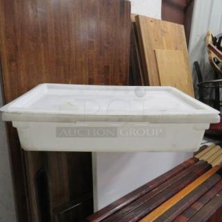 One 8.75 Gallon Food Storage Container With Lid.
