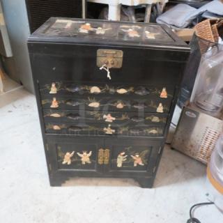 One AWESOME Wooden/Carved Silverware Chest With 2 Doors, 4 Drawers, And Lift Up Top. 22X14X31