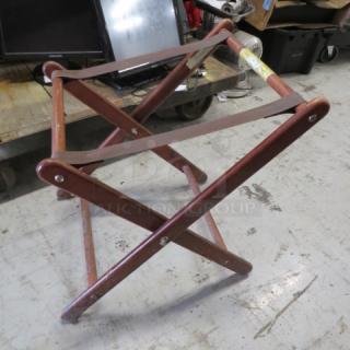 One Wooden Infant Seat Holder.