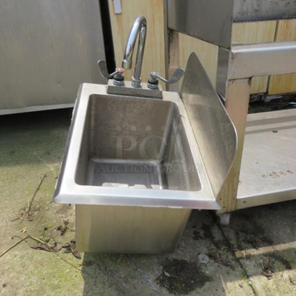 One SS Drop In Hand SInk With Right Side Splash. 13X19X24 - Image 1 of 1
