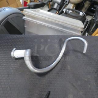 One Stainless Steel 20 Quart Hook.