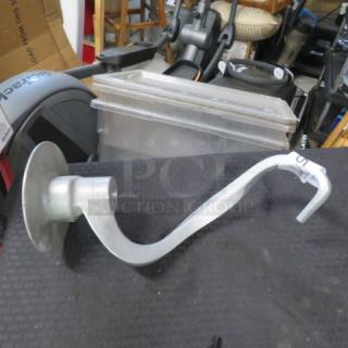 One 30 Quart Hook