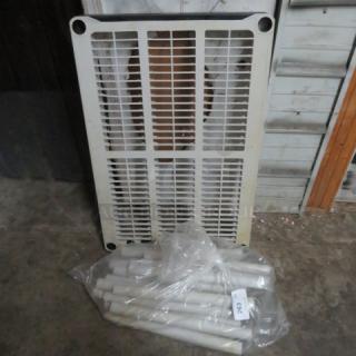 One Poly Shelving System With 5 Shelves. 36X24