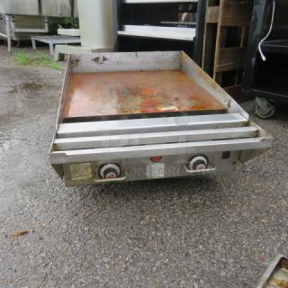 One Vulcan Natural Gas Griddle. 25X37X17