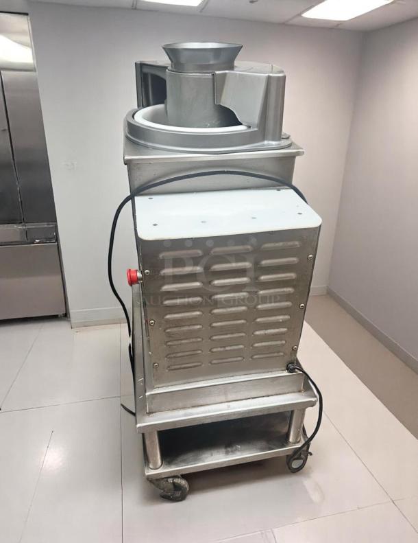 Excellent Condition Dough Rounder – Somerset SDR-400 – 110V – Fully Tested & Working! - Image 3 of 12