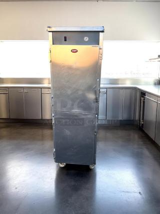 Excellent Condition FWE Heated Holding Cabinet – Model TST-16-EPL – 220V – Fully Tested & Working!