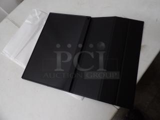 Portable Monitor Display, can be carried and connects to HDMI and any type C cable. LED backlight, includes cables
brand new in box, 13.6 inches