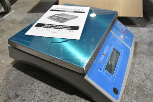 BRAND NEW SCRATCH AND DENT! AvaWeigh PC10OS 10 lb. Digital Portion Control Scale with an Oversized Platform - Image 4 of 7