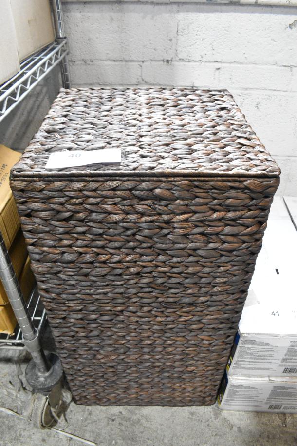 BRAND NEW SCRATCH AND DENT! Casafield Espresso Colored Wicker Style Laundry Basket. - Image 1 of 4