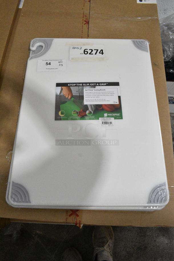 3 BRAND NEW SCRATCH AND DENT! San Jamar CBG182412WH Saf-T-Grip® 24" x 18" x 1/2" White Cutting Board with Hook. 3 Times Your Bid! - Image 1 of 4