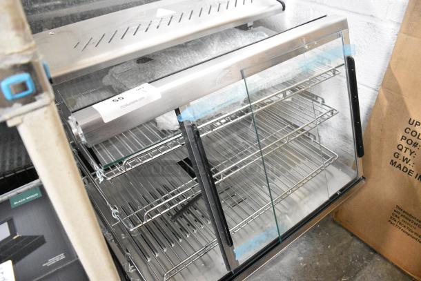 BRAND NEW SCRATCH AND DENT! ServIt 423HDM26SA HDM-26 26" Self / Full Service 3 Shelf Countertop Heated Display Case with Sliding Doors. See Pictures for Broken Glass. 120 Volts, 1 Phase. Cannot Test Due To Damaged Plug - Image 2 of 10