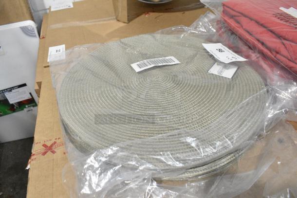 4 BRAND NEW SCRATCH AND DENT! Items Including Taupe 66304 Round Woven Placemat and 427UMCSR09SB Lancaster Table & Seating 9' Round Poppy Red Replacement Umbrella Canopy for Steel Push Lift Umbrellas. 4 Times Your Bid! - Image 2 of 5