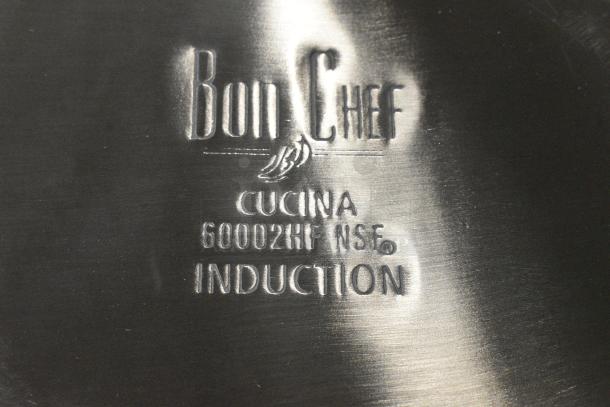 BRAND NEW SCRATCH AND DENT! Bon Chef 60002HF Cucina 2.5 Qt. Hammered Finish Stainless Steel Oval Au Gratin - Image 4 of 4