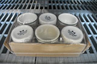 Box of 12 NEW Tuxton DNX-0203 Green Bay / 2 oz. Eggshell China Pipkin with Green Bands