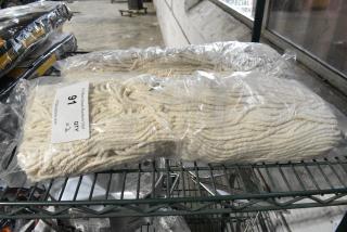 2 BRAND NEW SCRATCH AND DENT! Mop Heads. 2 Times Your Bid!