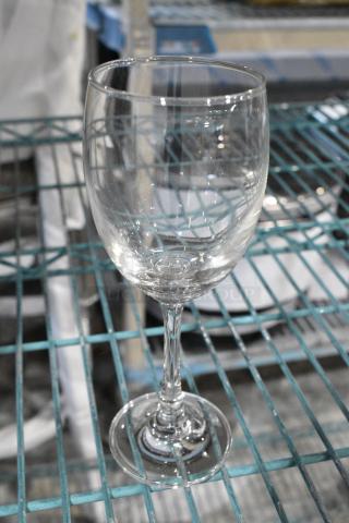 6 BRAND NEW SCRATCH AND DENT! Box of 6 Ocean 503R09 Duchess Red Wine Glasses. 6 Times Your Bid!