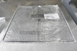 4 BRAND NEW SCRATCH AND DENT! Assure 190FS175175 Pitco P6072186 Equivalent 17 1/2" x 17 1/2" Mesh Fryer Screen. 4 Times Your Bid!