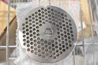 BRAND NEW SCRATCH AND DENT! 190G32PF316 #32 Stainless Steel Flat Grinder Plate - 3/16"