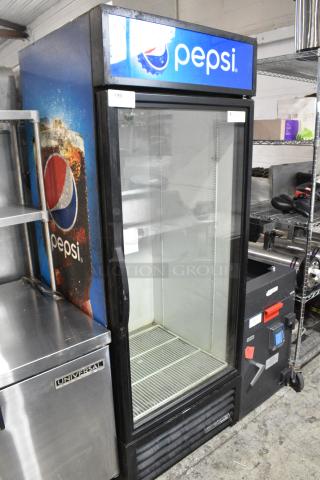 True GDM-26-HC Metal Commercial Single Door Reach In Cooler Merchandiser w/ Poly Coated Racks. 115 Volts, 1 Phase. Tested and Working!
