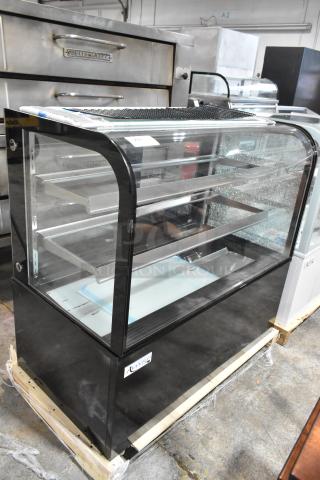 BRAND NEW SCRATCH AND DENT! Avantco 193BC48HCB 48" Curved Glass Black Refrigerated Bakery Display Case. See Pictures for Glass Damage. 120 Volts, 1 Phase. Tested and Working!