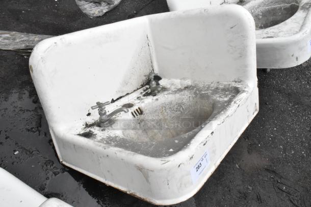 ANTIQUE! Single Bay Wall Mount Sink. Unit Was Removed from an 1800s Lancaster City Building. - Image 2 of 4