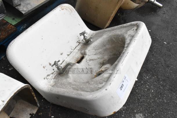 ANTIQUE! Single Bay Wall Mount Sink. Unit Was Removed from an 1800s Lancaster City Building. - Image 2 of 5