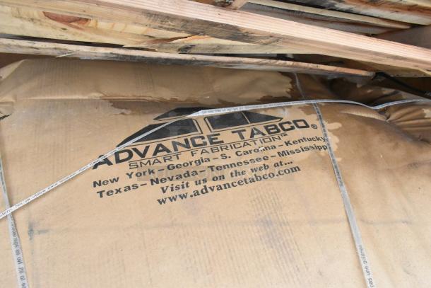 4 BRAND NEW SCRATCH AND DENT! Items Including Dunnage Style Shelf, Advance Tabco Unit. 4 Times Your Bid! - Image 6 of 6