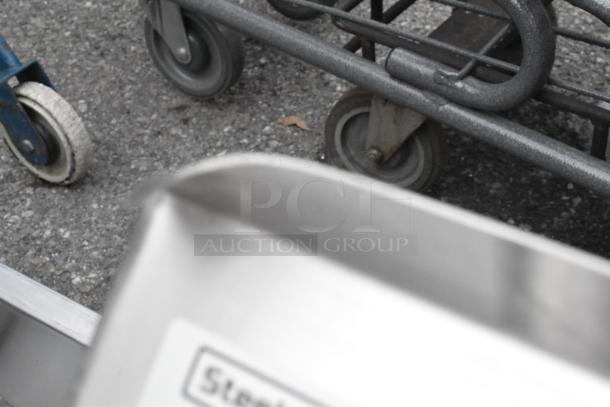 BRAND NEW SCRATCH AND DENT! Steelton 522CS11818N 23 1/2" 18-Gauge Stainless Steel One Compartment Commercial Sink without Drainboard - 18" x 18" x 12" Bowl - Image 5 of 6