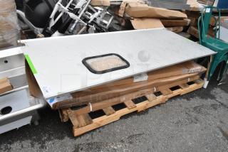 5 BRAND NEW SCRATCH AND DENT! Items Including Swinging Kitchen Door, 2 460EG1854 Regency 18" x 54" NSF Green Epoxy Wire Shelf, 465C2472KE5 Steelton 24" x 72" NSF Chrome 5-Shelf Kit with 72" Posts. 5 Times Your Bid!